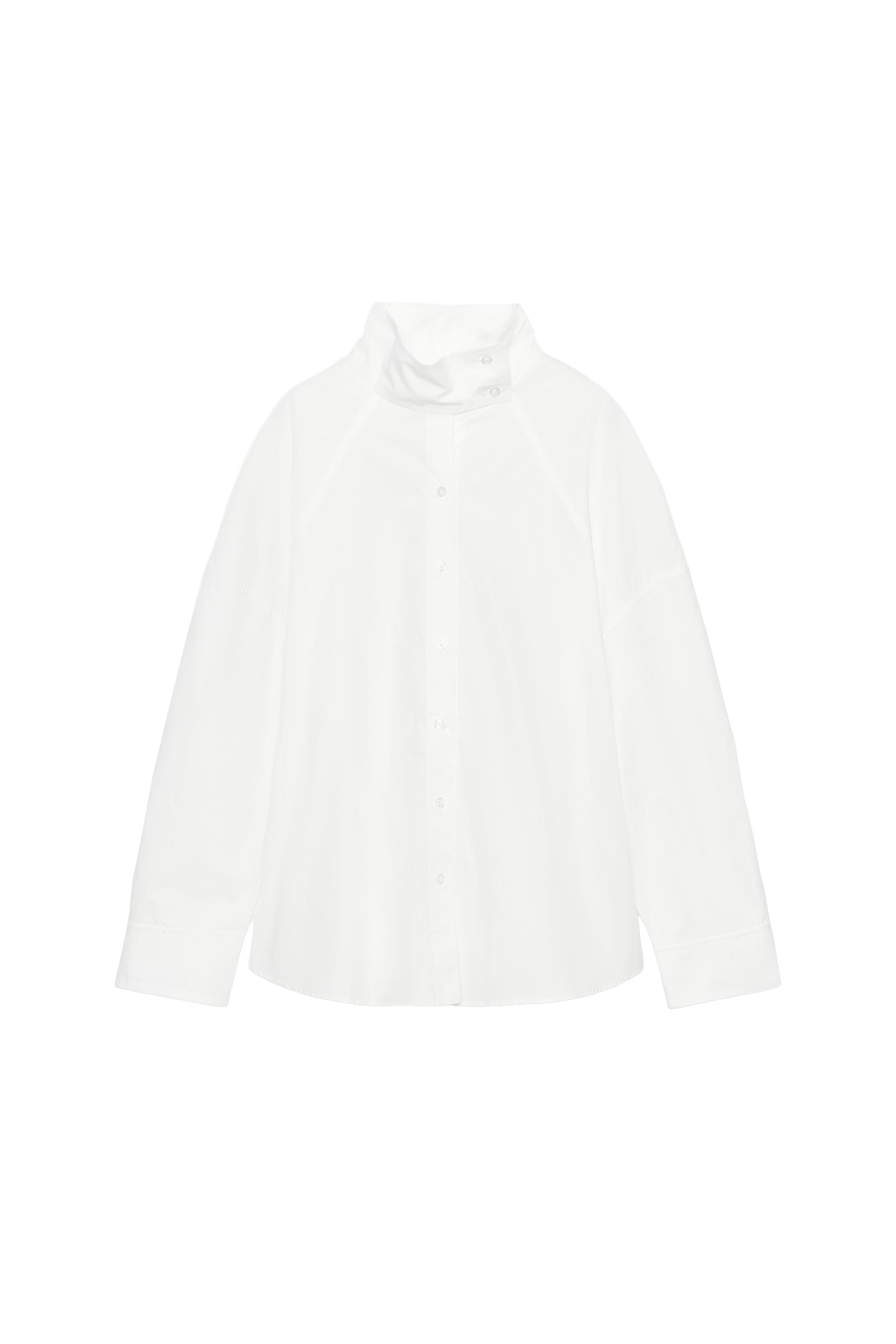 CAMISA OVERSIZE CUELLO ALTO
