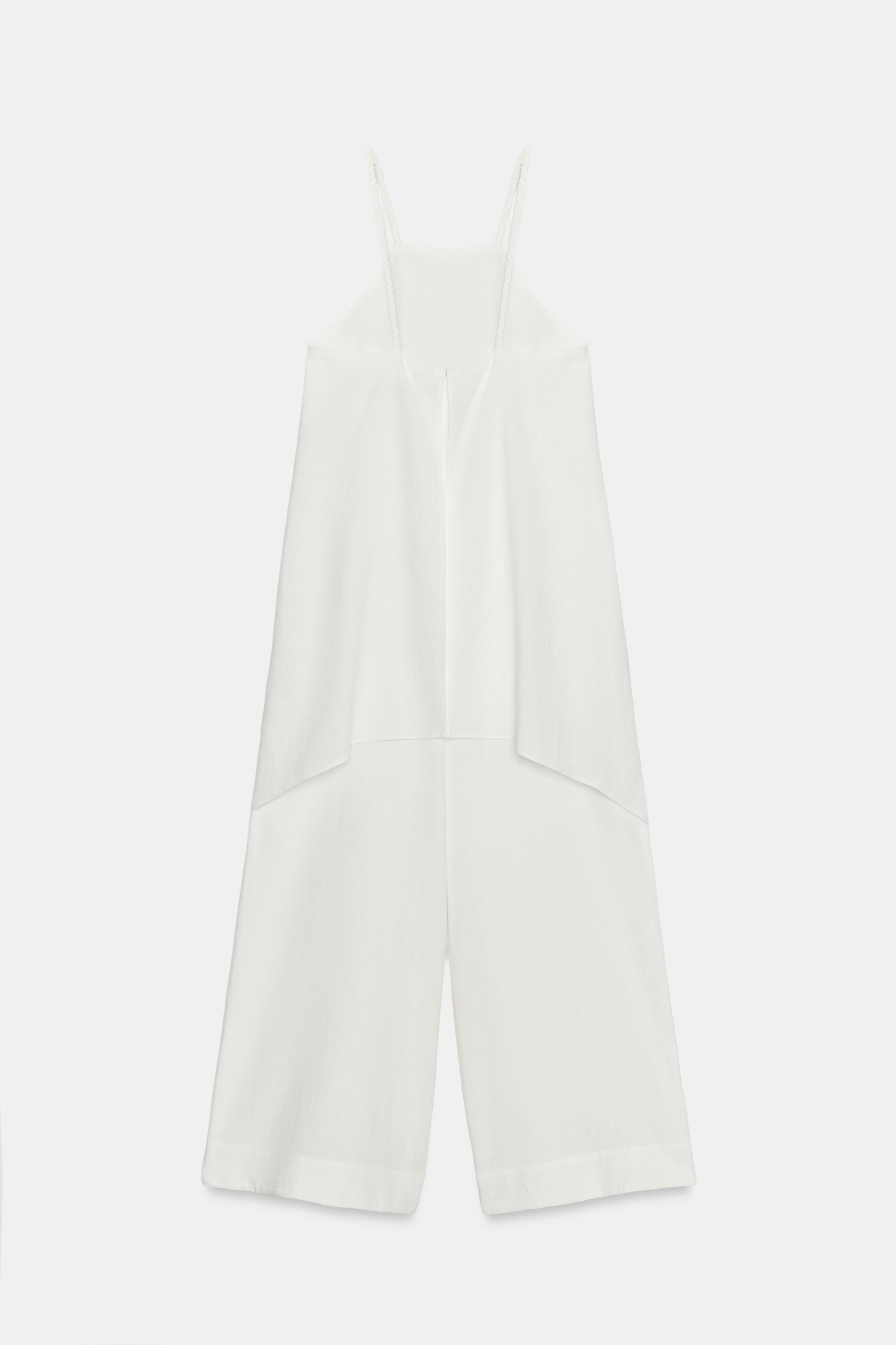 HALTER STRAP JUMPSUIT
