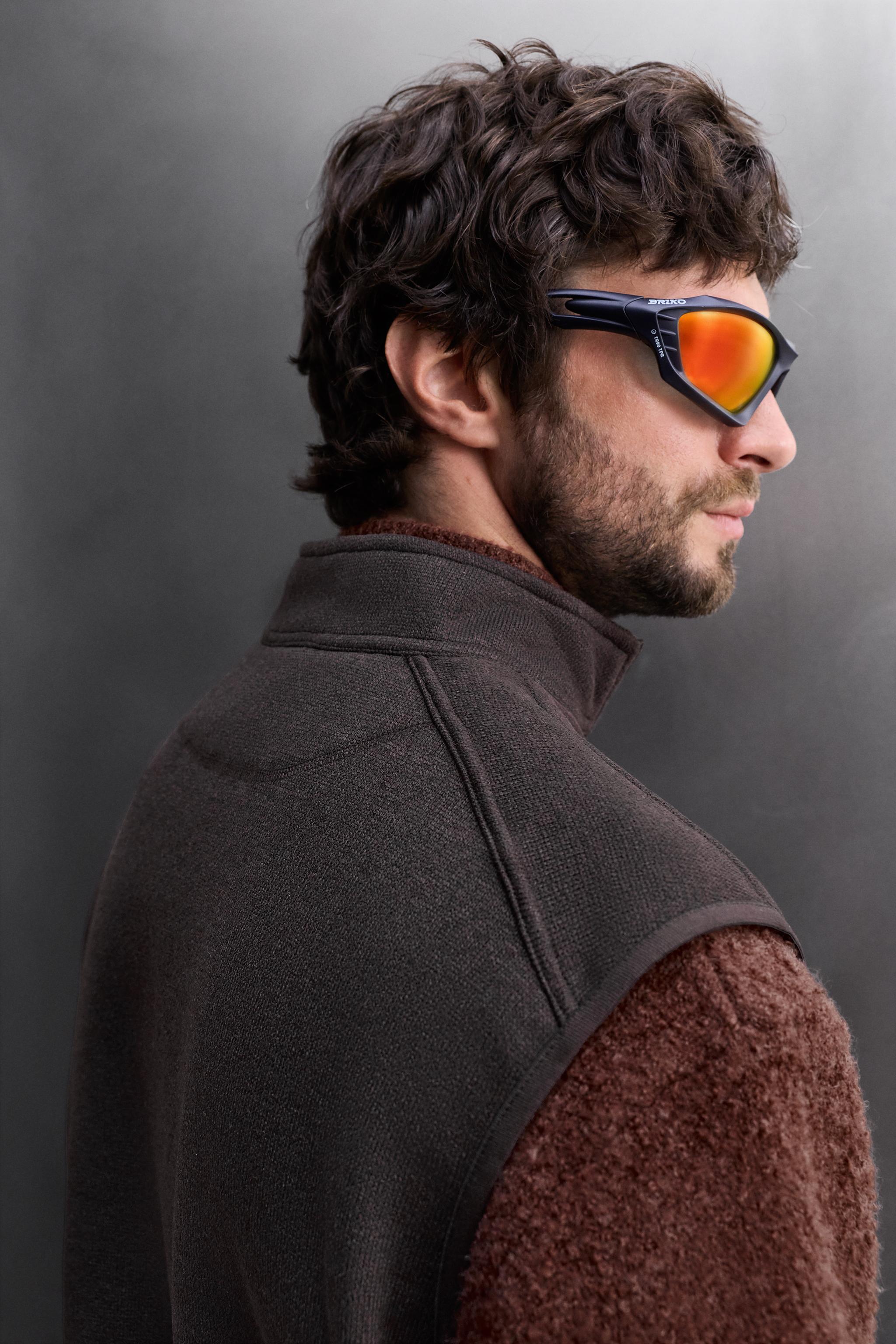 COMBINATION FLEECE KNIT VEST