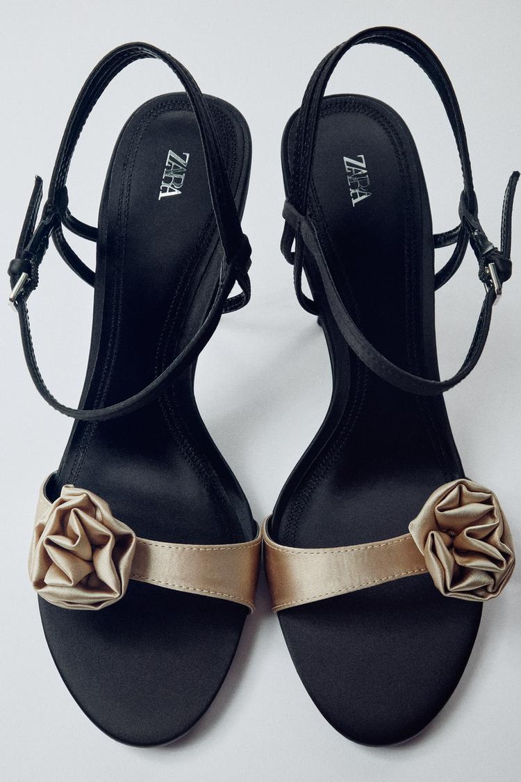FLOWER HEELED SANDALS — Black