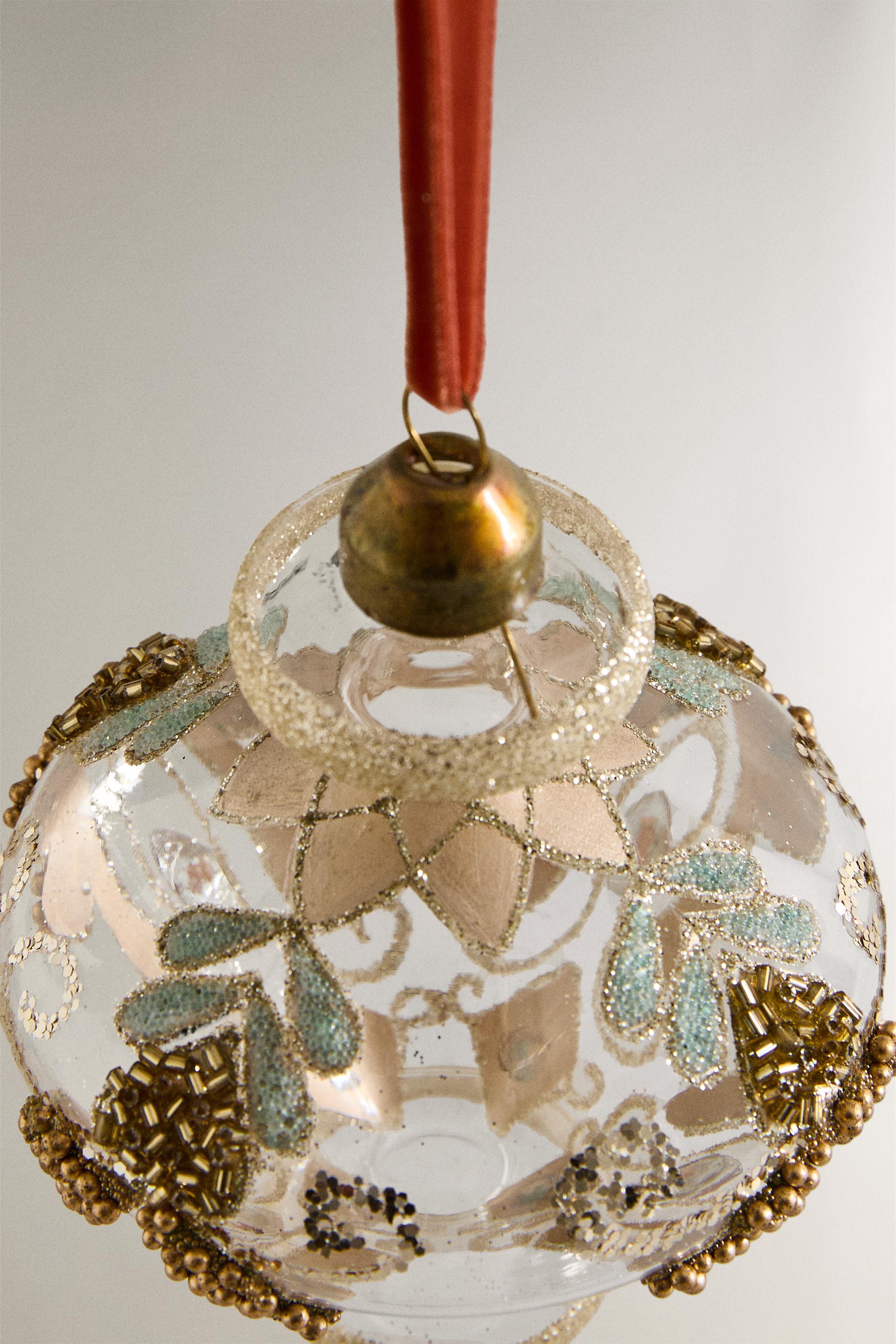 CHRISTMAS TREE BEADED ORNAMENT