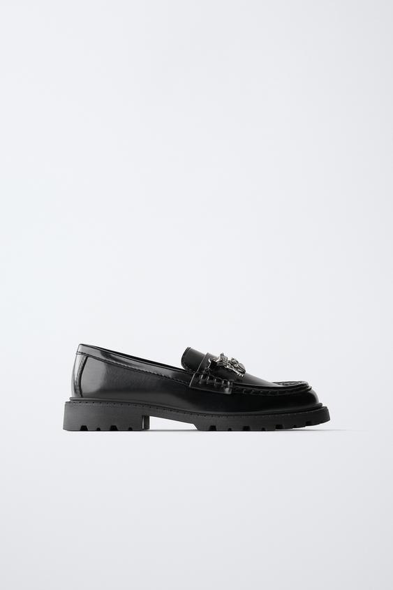 MOCASSINS VERNIS CHARMS - Noir de Zara - Image 0