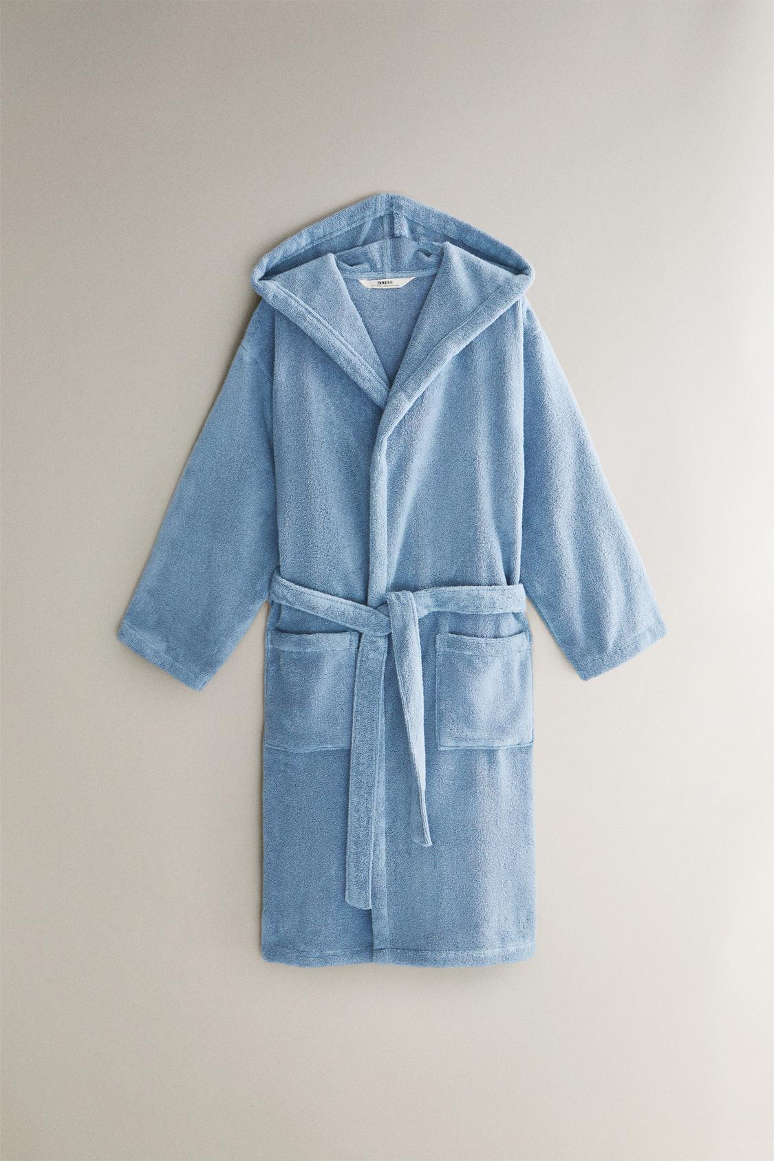 EXTRA SOFT HOODED BATHROBE (380 GXM²)