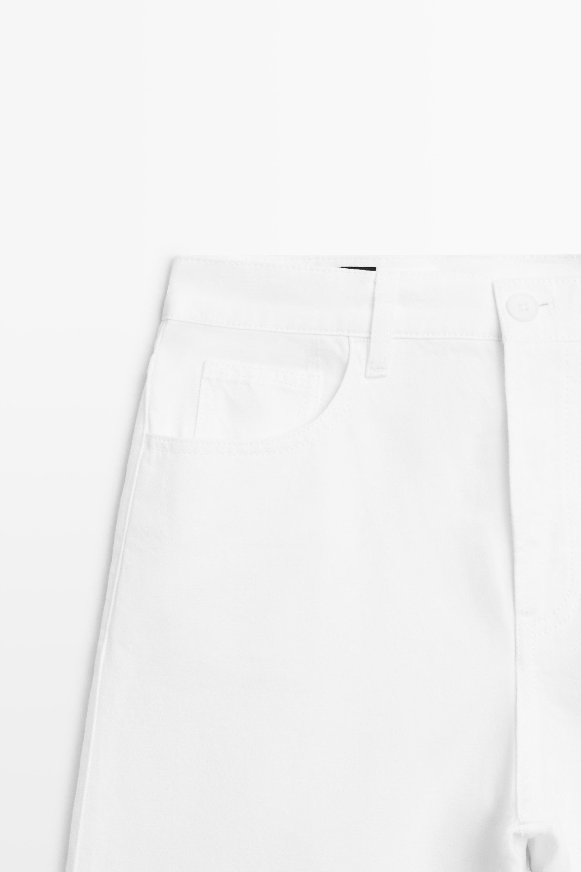 Cotton and linen blend Bermuda shorts