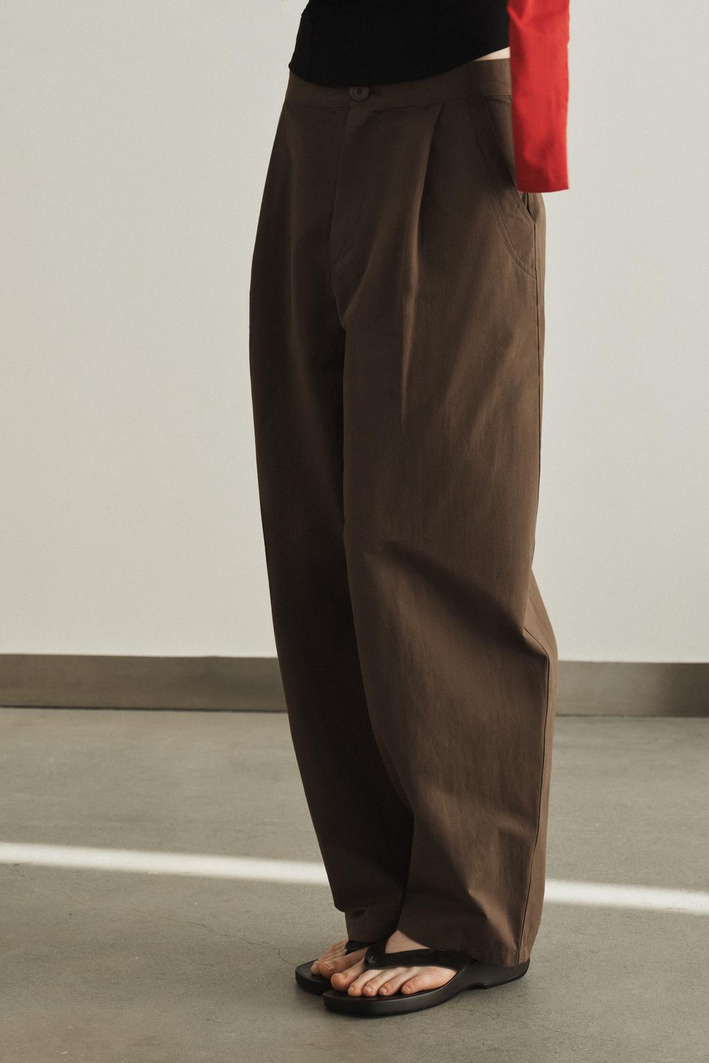 PLEATED BALLOON PANTS