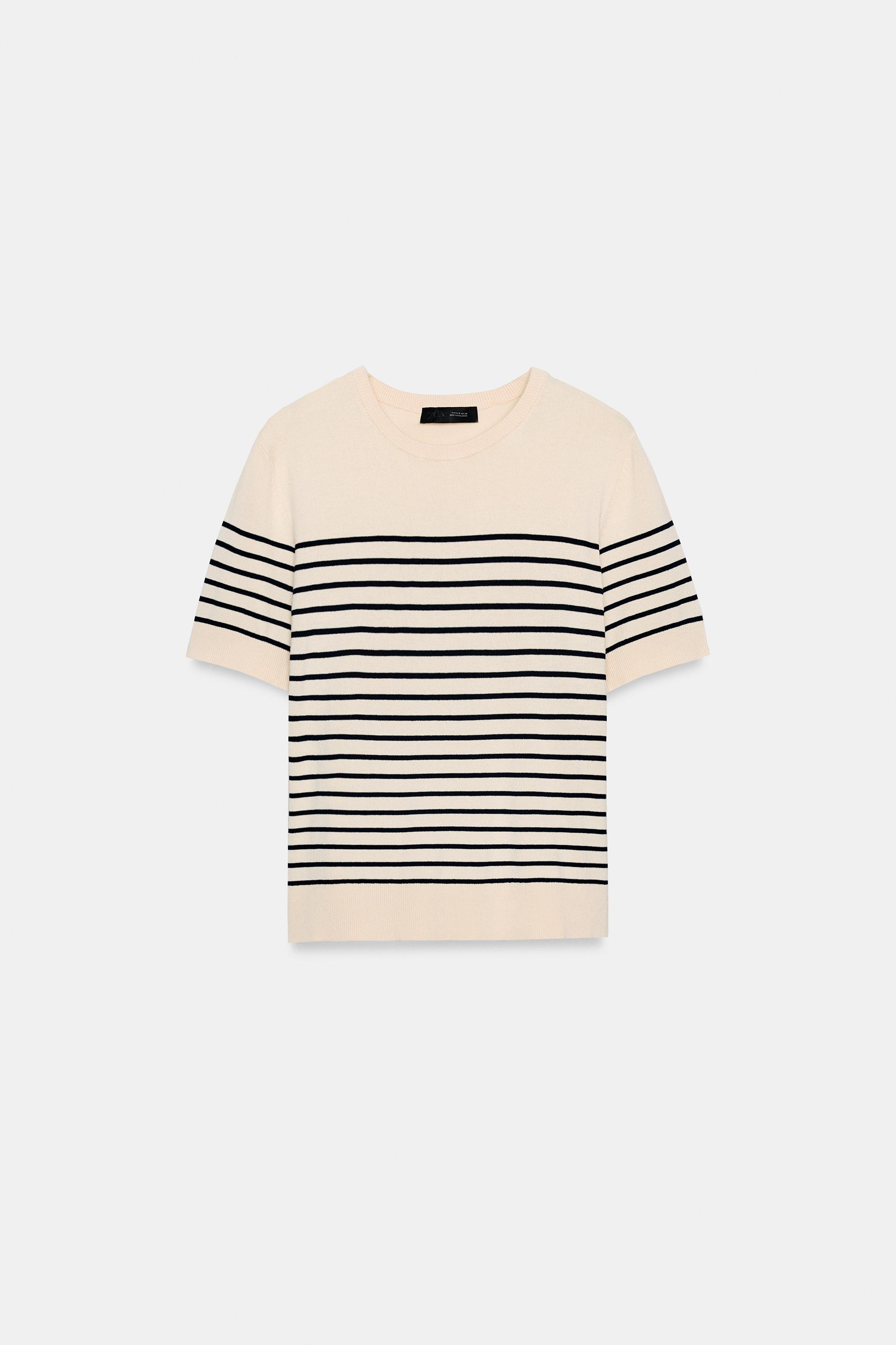 PULL EN MAILLE À MANCHES COURTES ET RAYURES