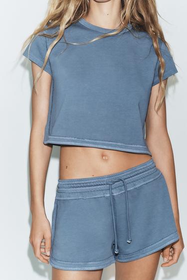 T-SHIRT COURT EFFET DÉLAVÉ - Bleu roi de Zara - Image 1