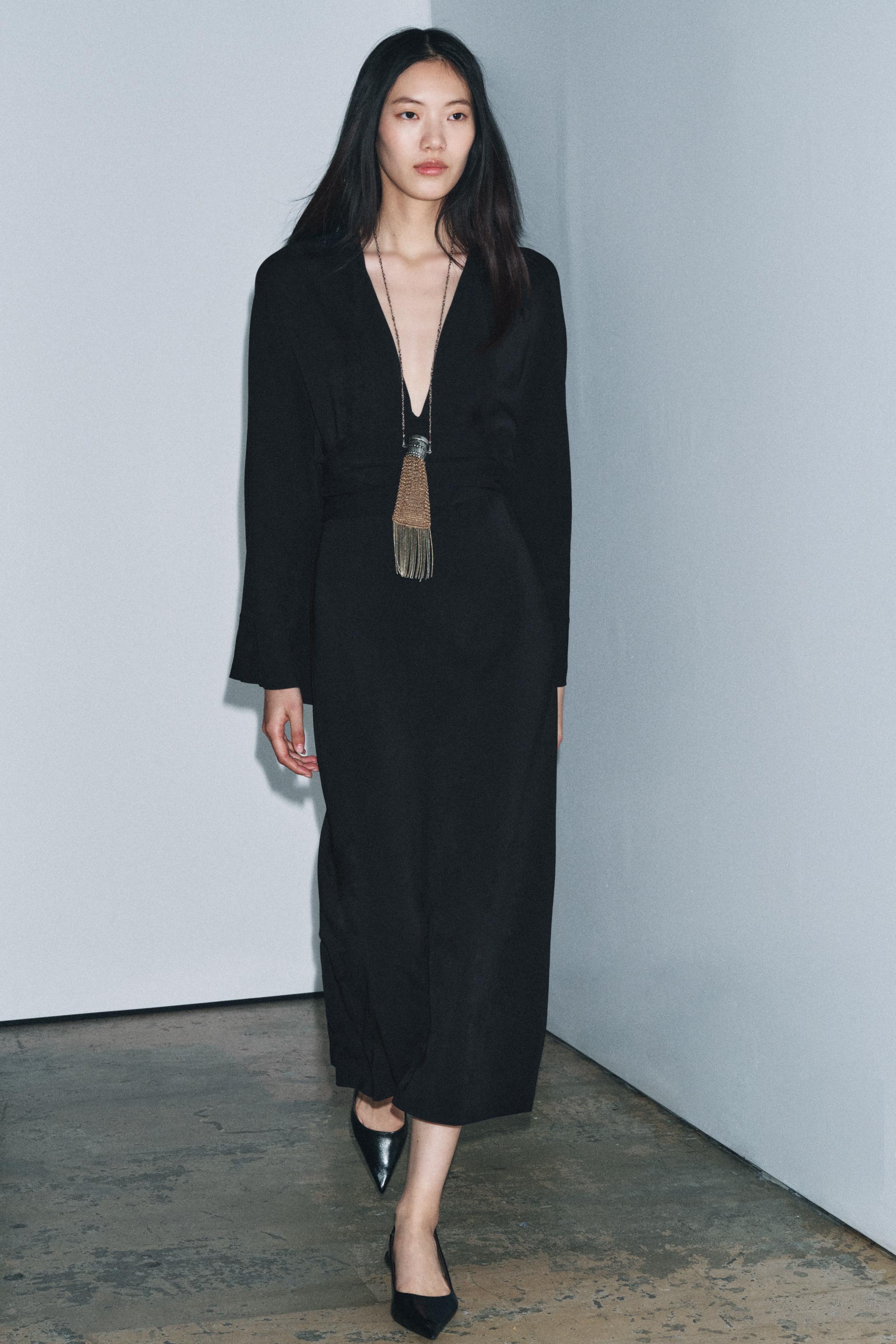 ZARAスパンコール Vネック パーティードレス ブラック ZARAスパンコール Vネック パーティードレス ブラック ZARA