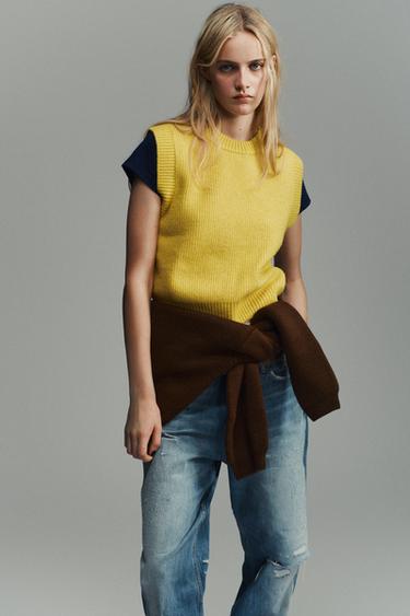 SOFT KNIT VEST - Yellow by Zara