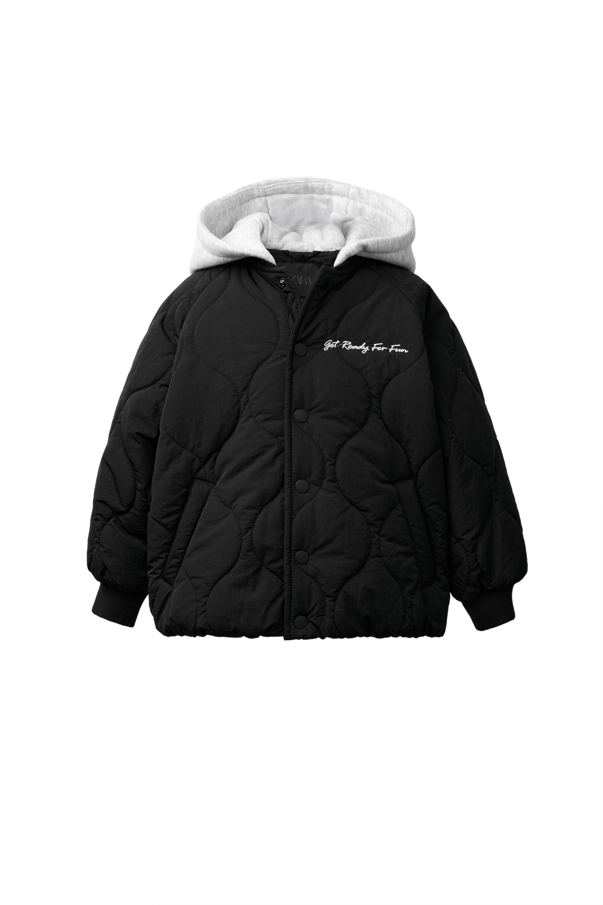 JAQUETA BOMBER ACOLCHOADA COM CAPUZ WATER REPELLENT - Preto | ZARA