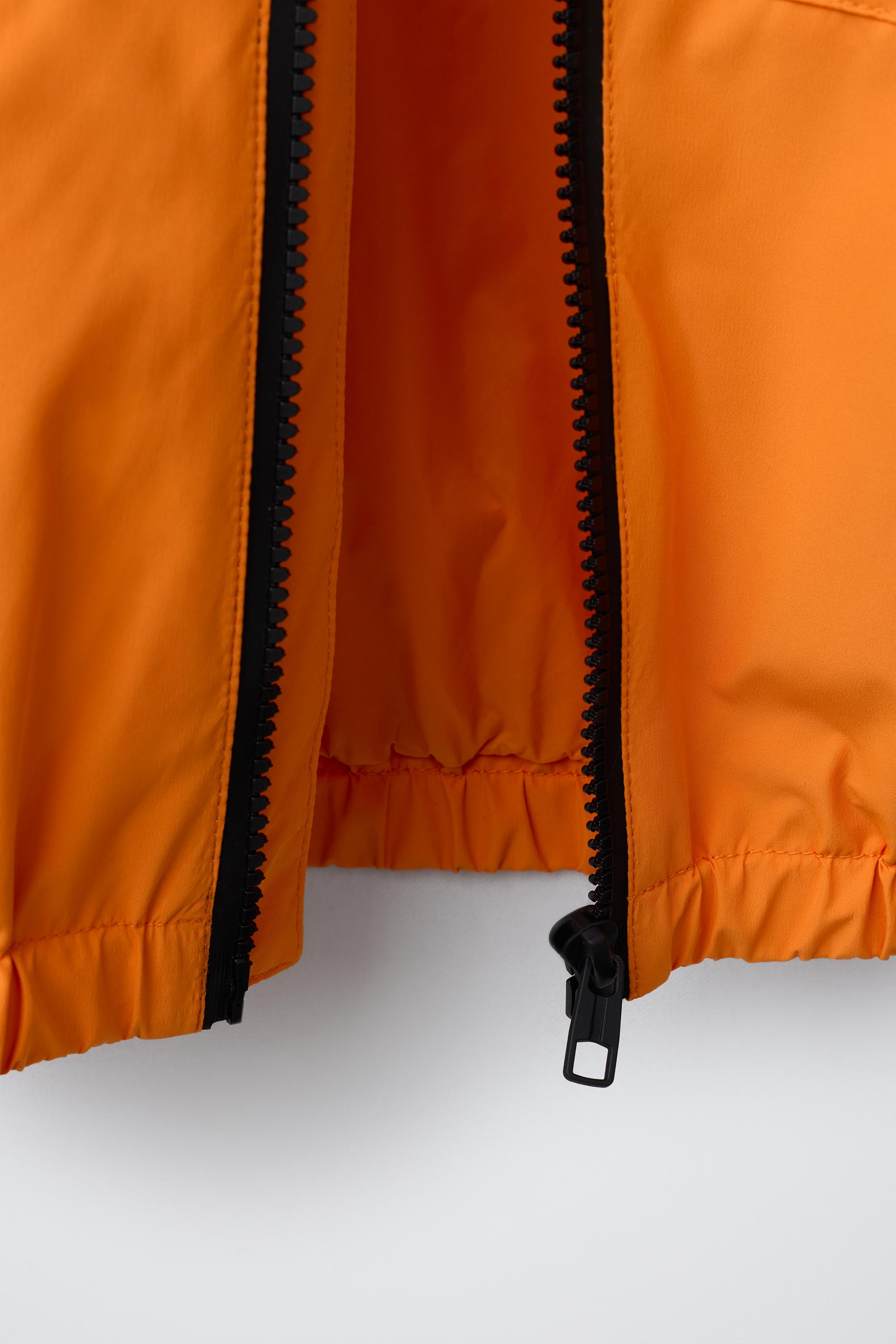 LOGO WINDBREAKER RAINCOAT