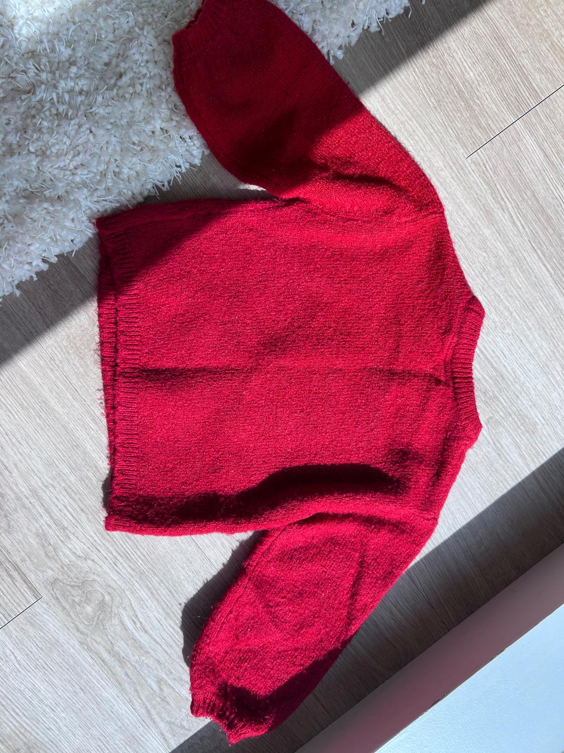 RED KNITTED SWEATER - Image 2