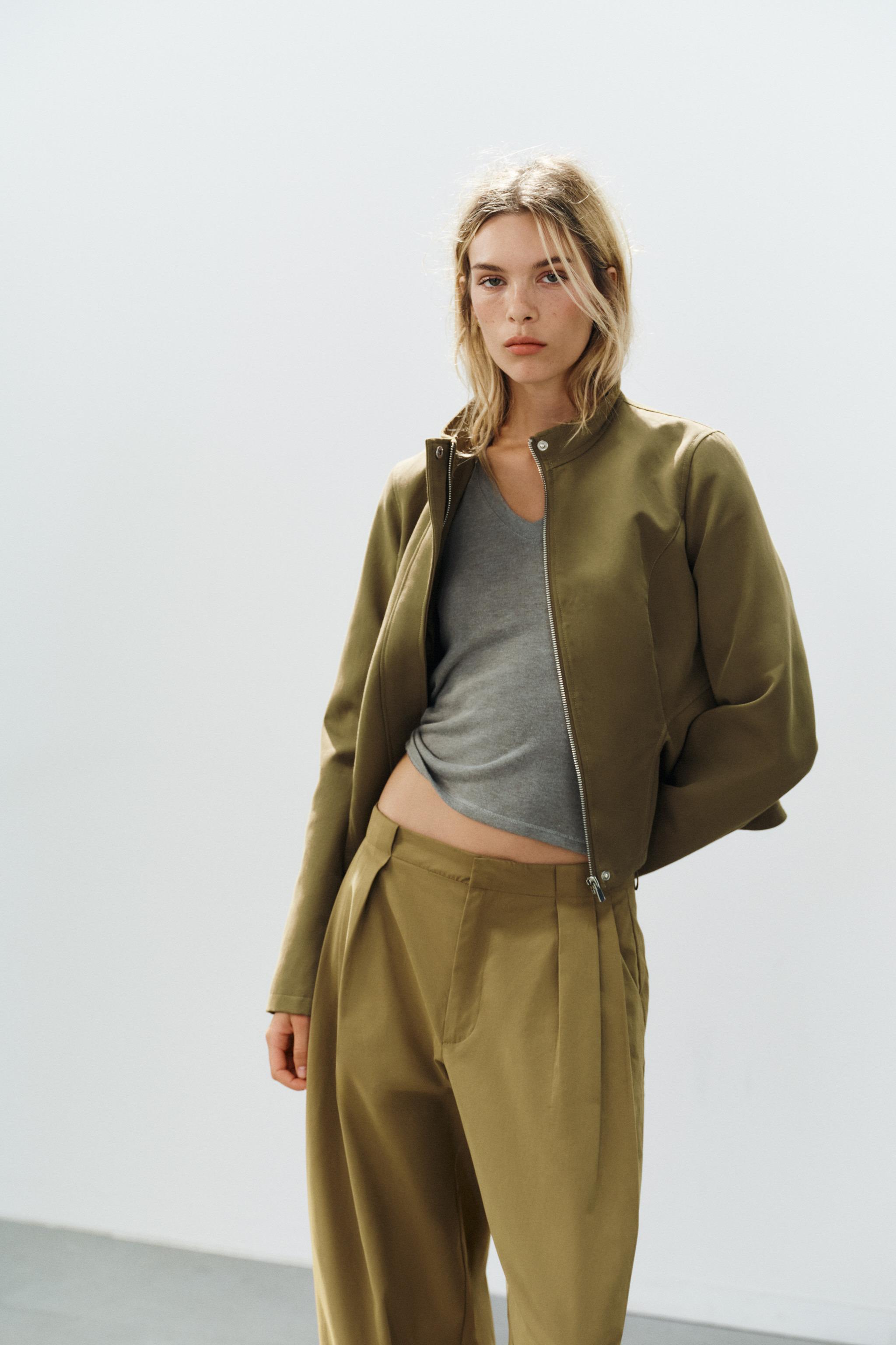 FITTED PEPLUM JACKET