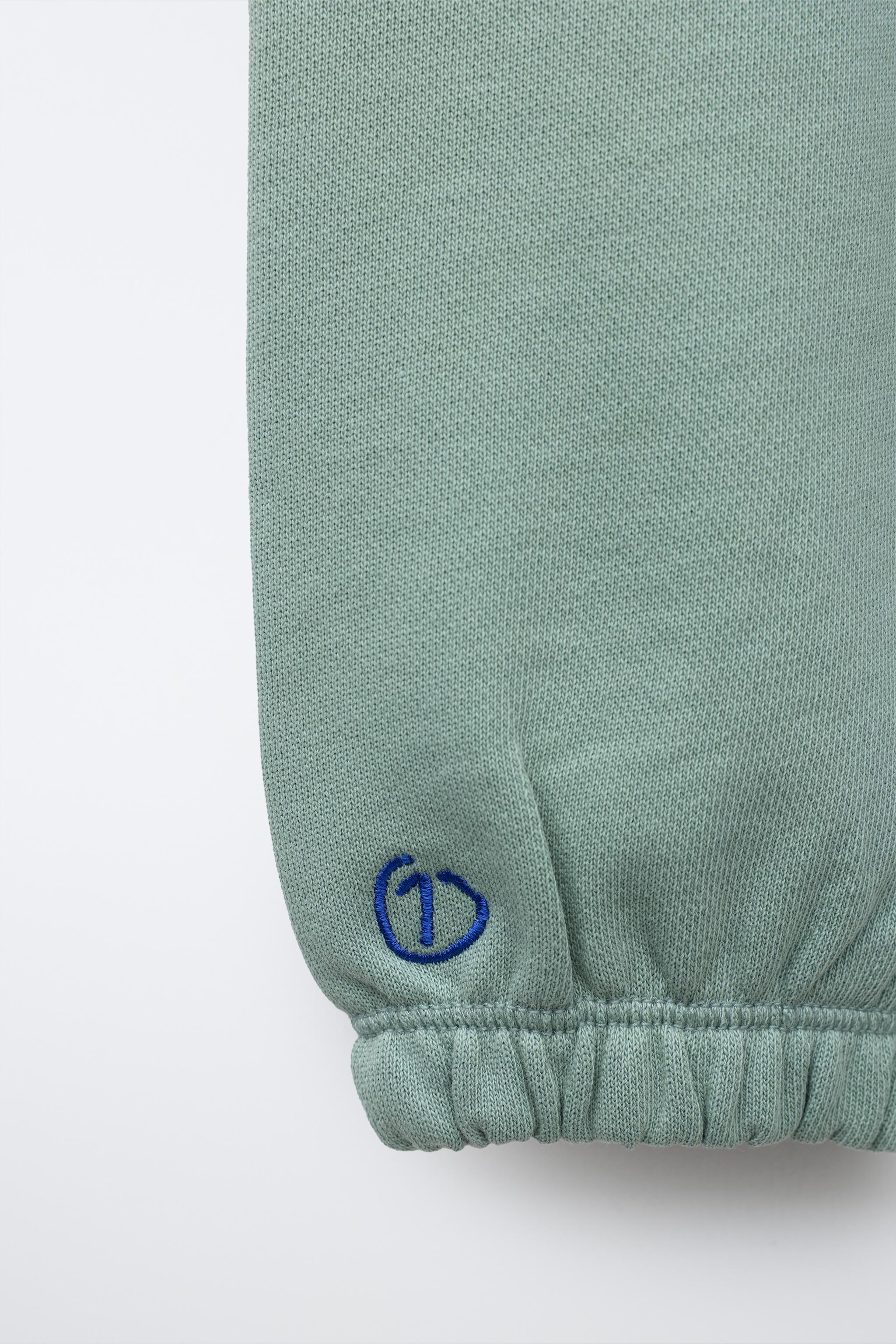 PANTALON BALLON EN MOLLETON BRODÉ