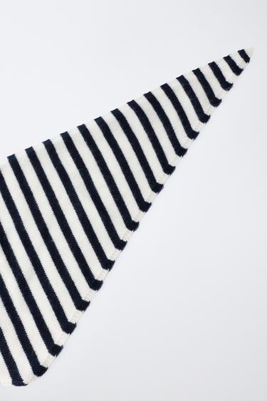 100% CASHMERE STRIPED SCARF - Ecru by Zara
