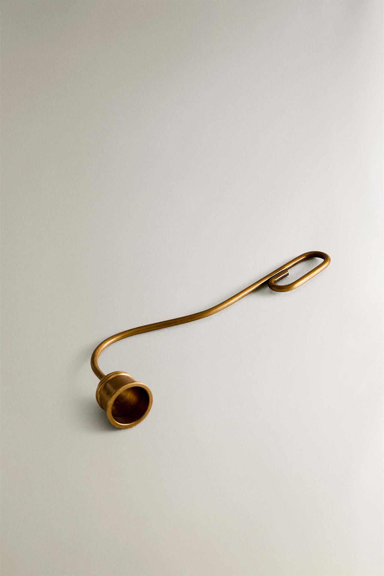 METAL CANDLE SNUFFER — Golden
