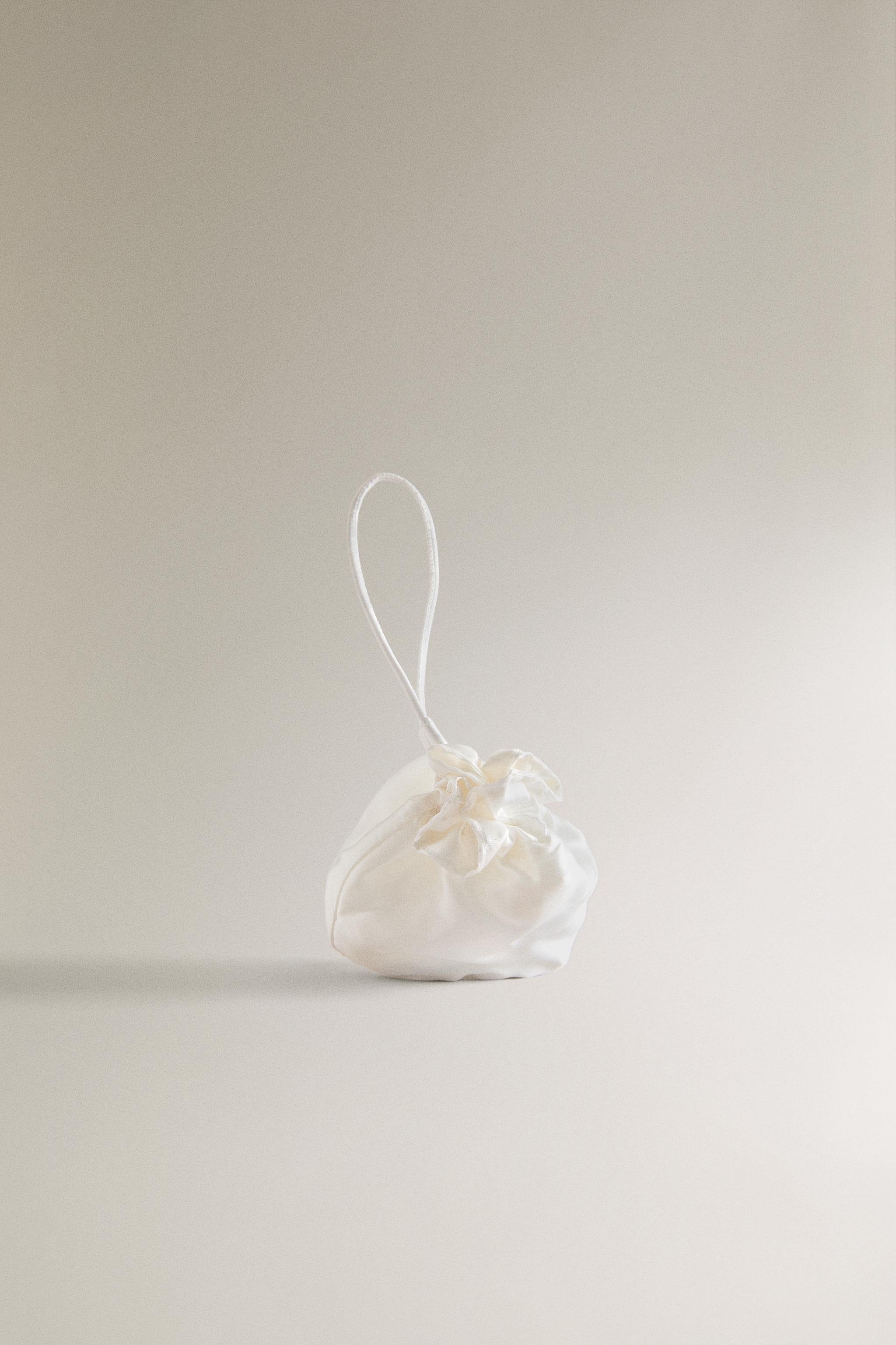SATIN POUCH — White
