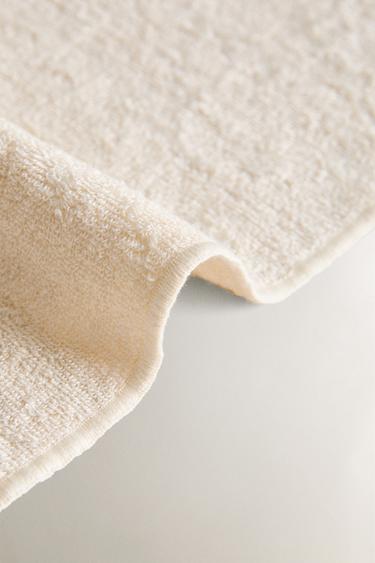 GYM TOWEL - Sand by Zara - Image 3