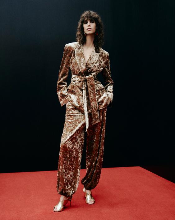 LAMINATED EFFECT HEELED SANDALS