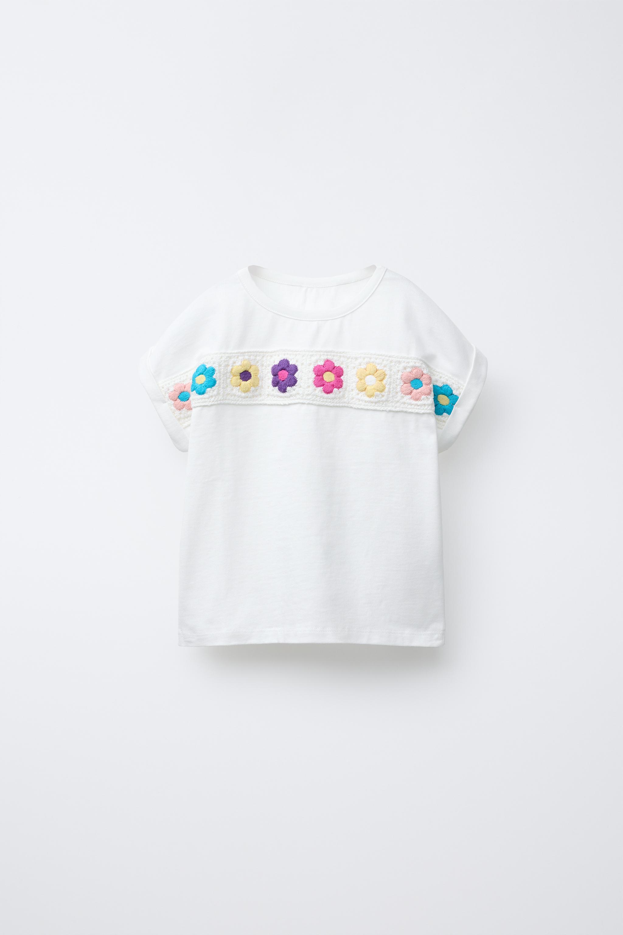 CROCHET FLORAL T-SHIRT