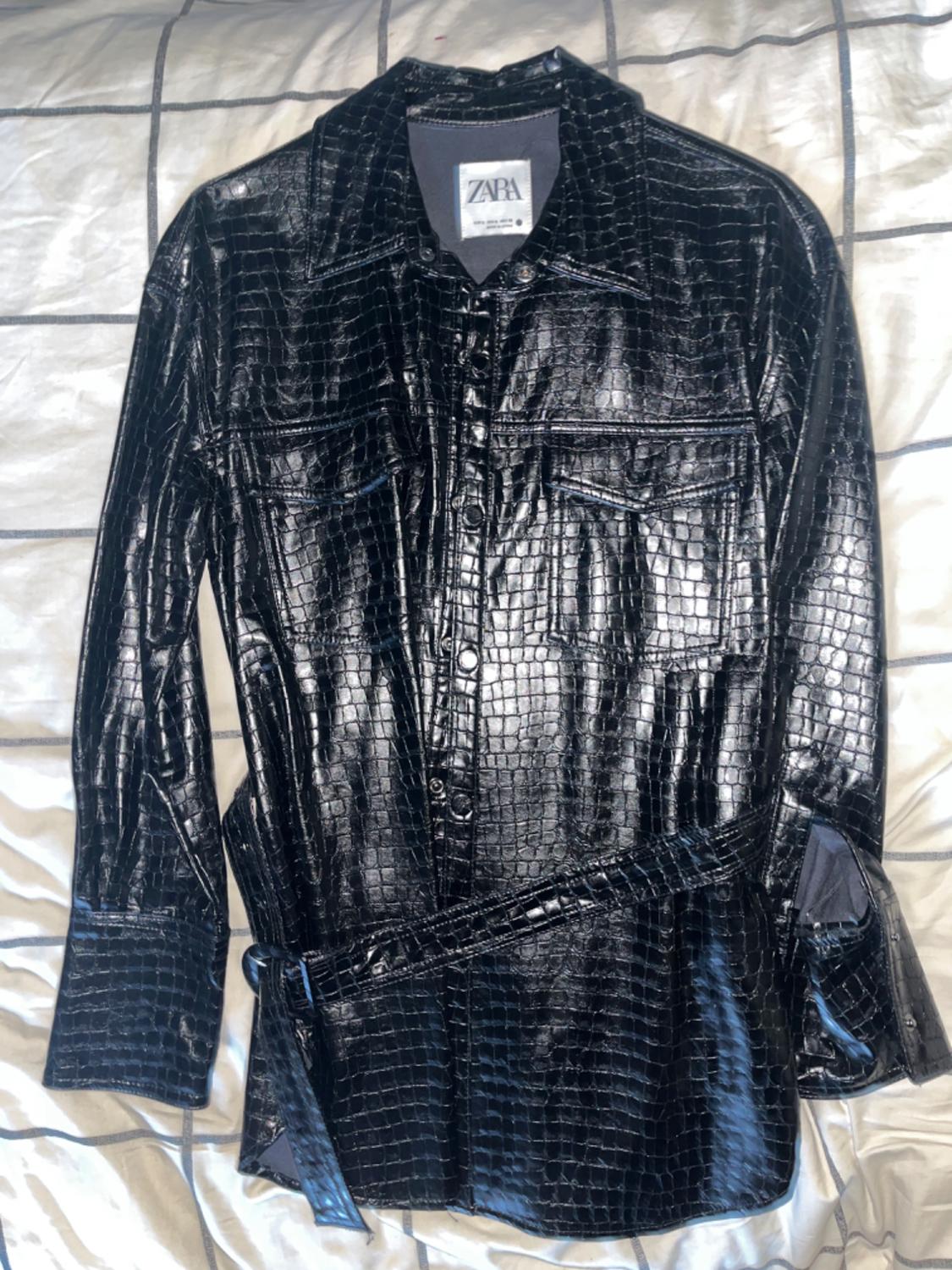 FAUX LEATHER SHIRT