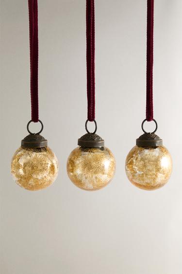 Zaras PACK MED SMÅ JULGRANSKULOR (3 PACK) - Förgylld - Bild 0