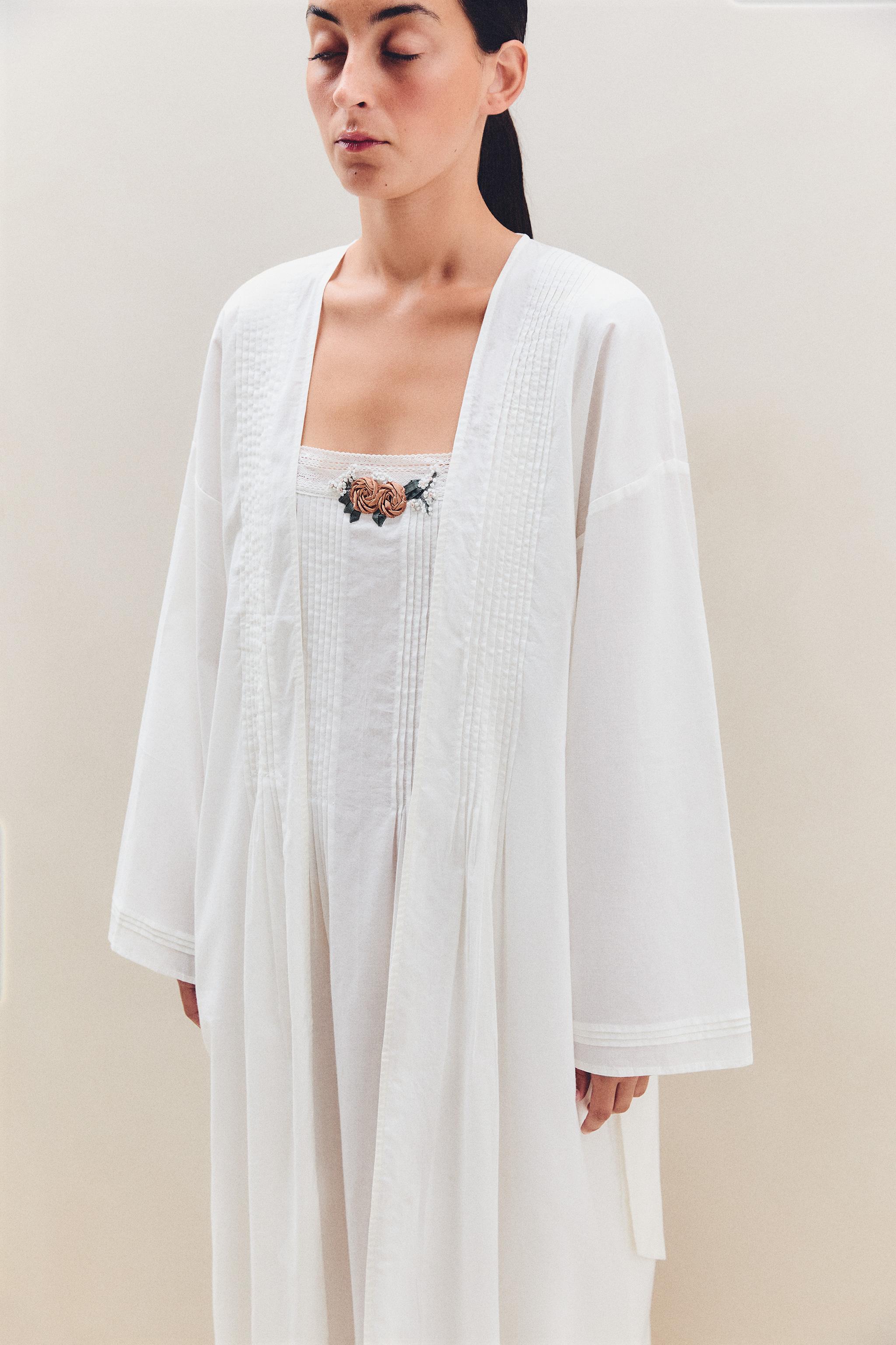 COTTON PINTUCK ROBE