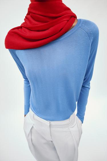 PULL BASIQUE EN MAILLE FINE - Bleu chiné de Zara - Image 4