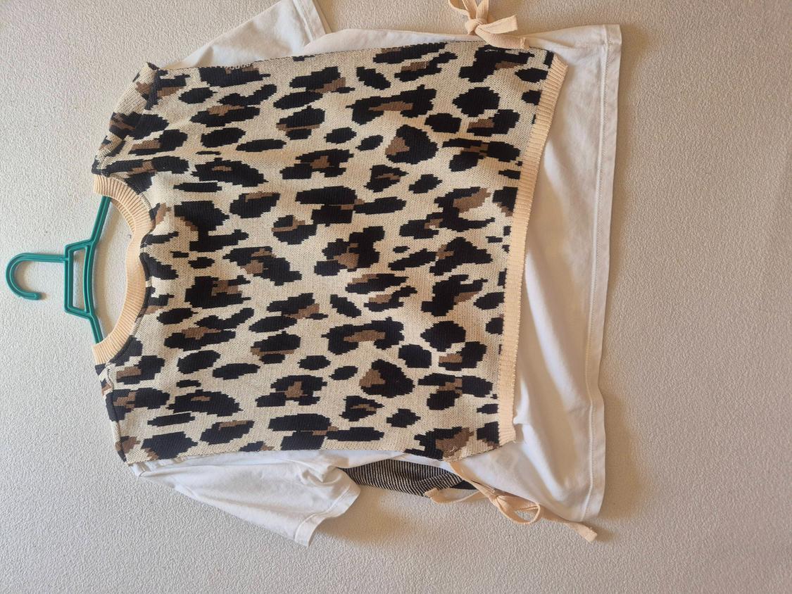 ANIMAL PRINT OVERLAID VEST AND TOP WITH BOWS - Image 2