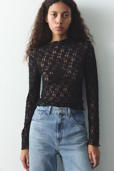 CAMISETA ENCAJE MANGA LARGA - Negro de Zara