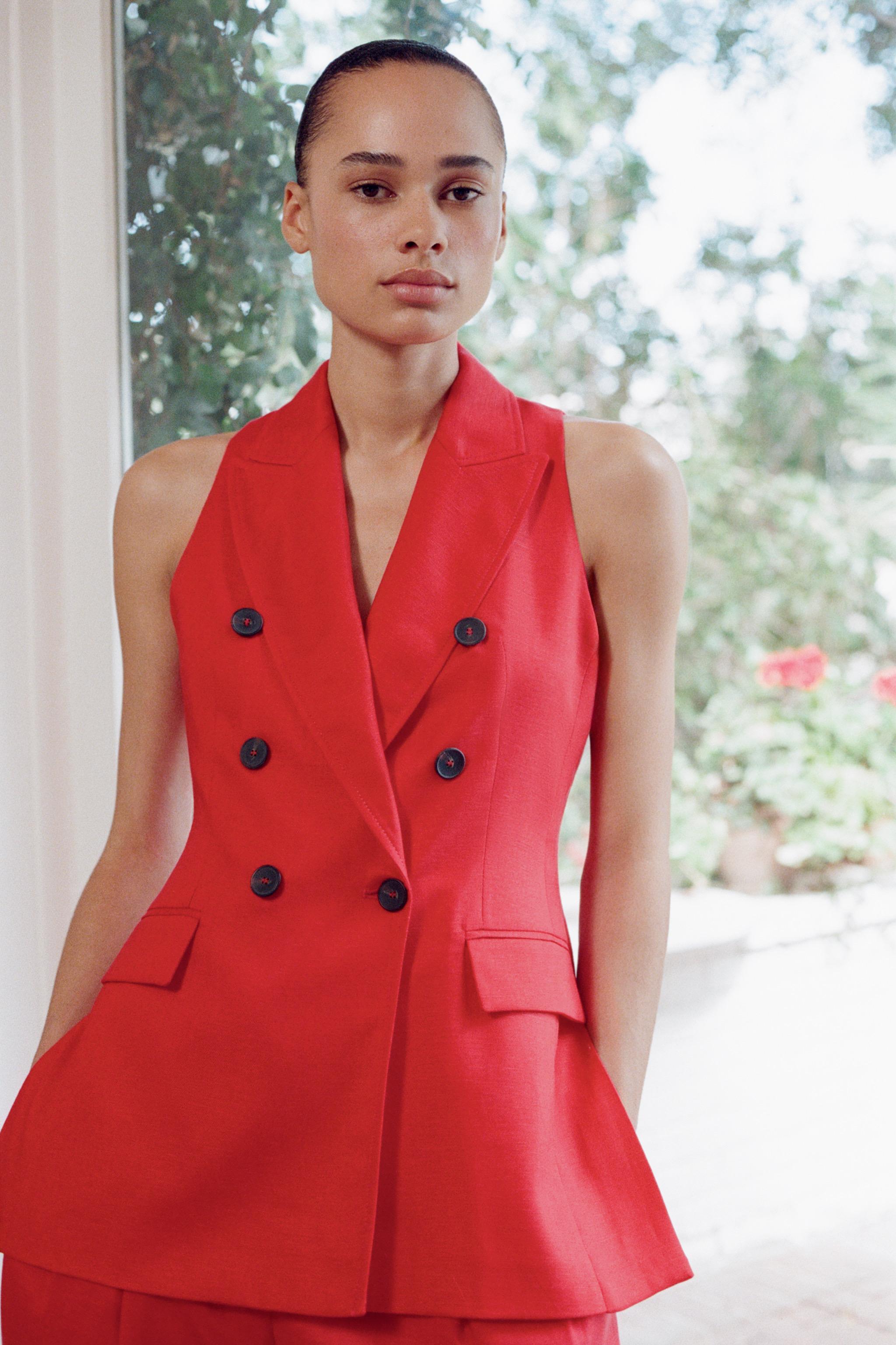 LINEN DOUBLE-BREASTED VEST — Red