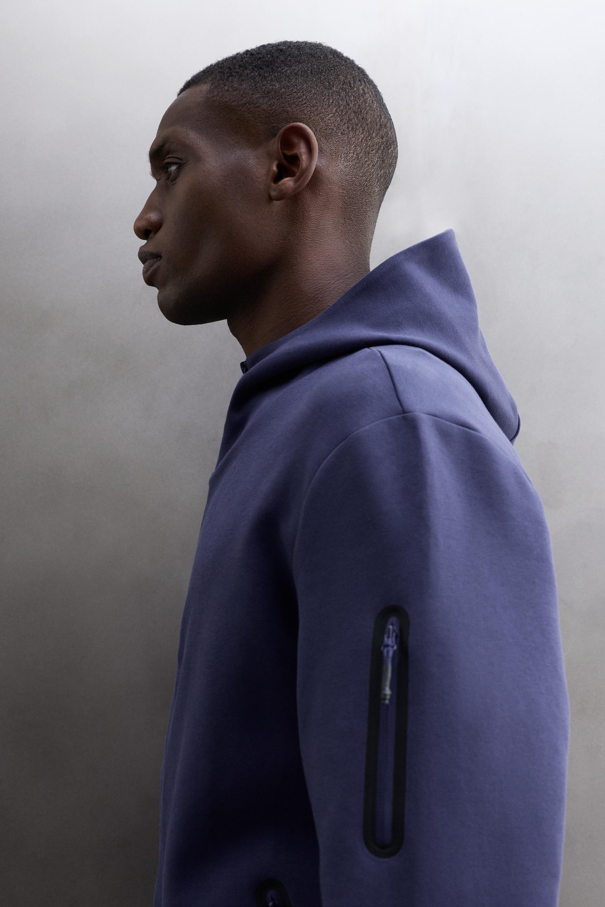 SWEAT-SHIRT TECHNIQUE ZIPPÉ À CAPUCHE