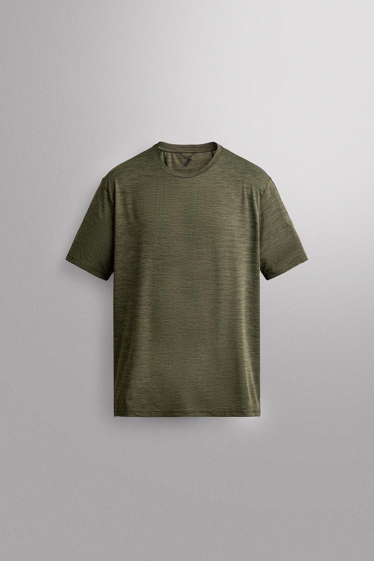 TECHNICAL STRIPED JACQUARD T-SHIRT