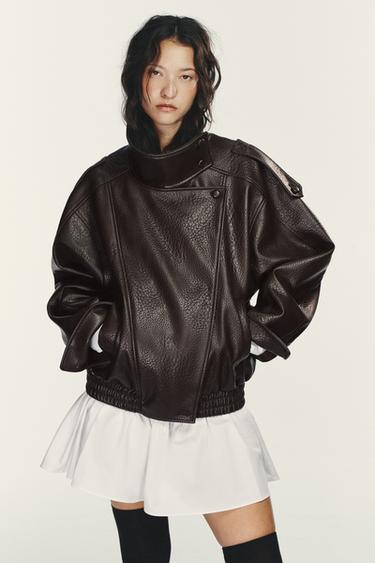 BLOUSON EN MATIÈRE SYNTHÈTIQUE - Marron de Zara