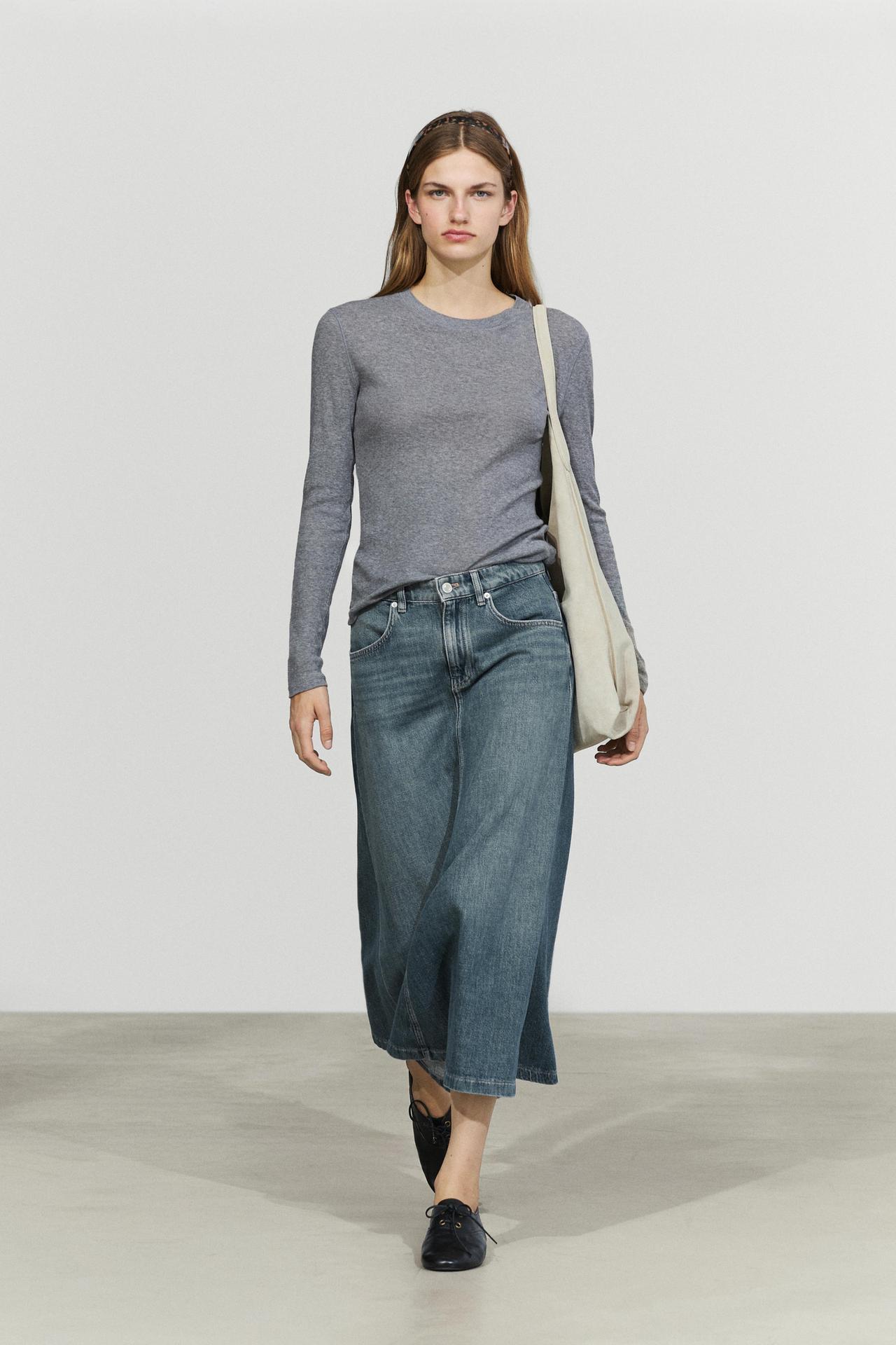 Flare fit denim midi skirt — Mid-blue
