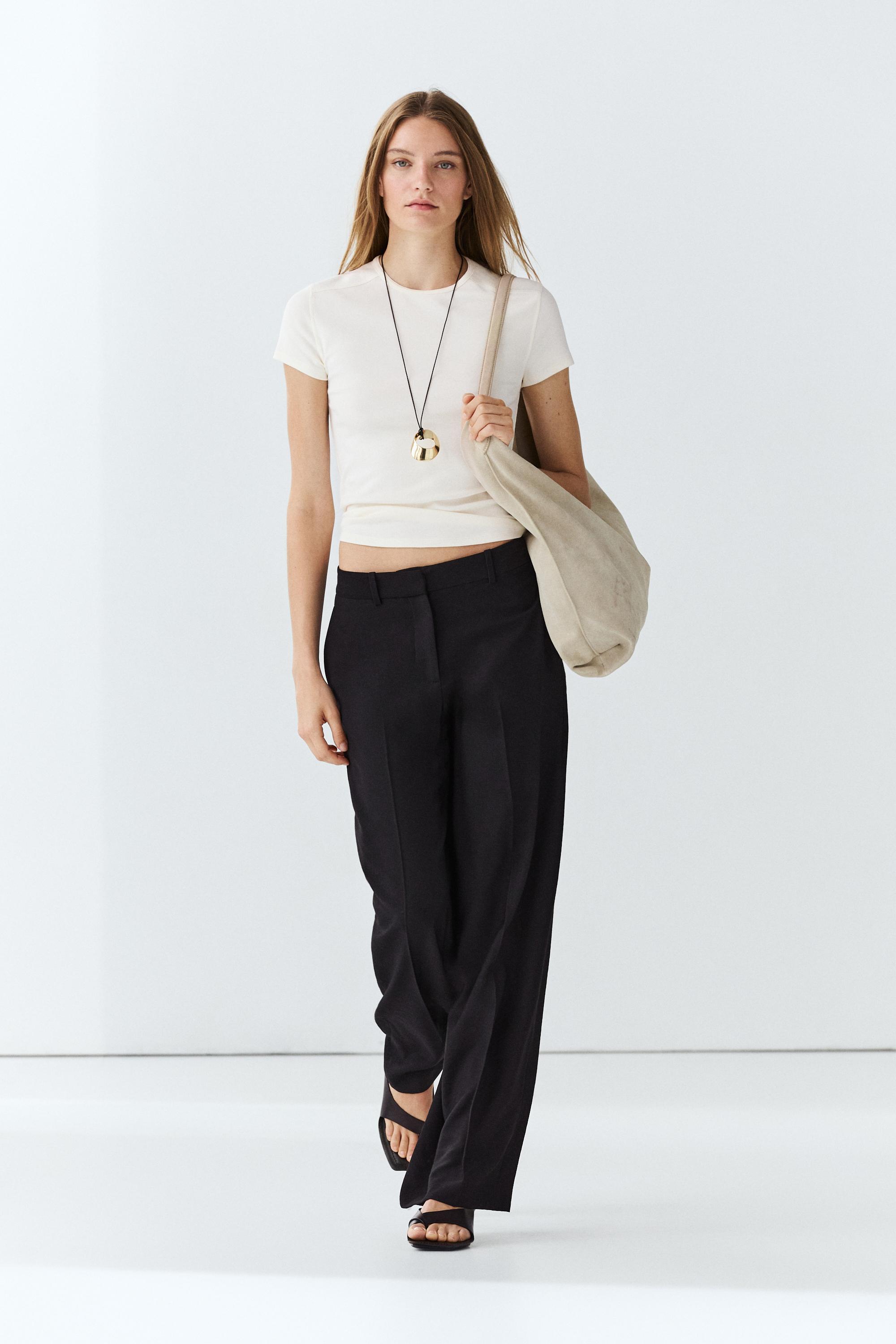 Flowing straight-leg pants — Black