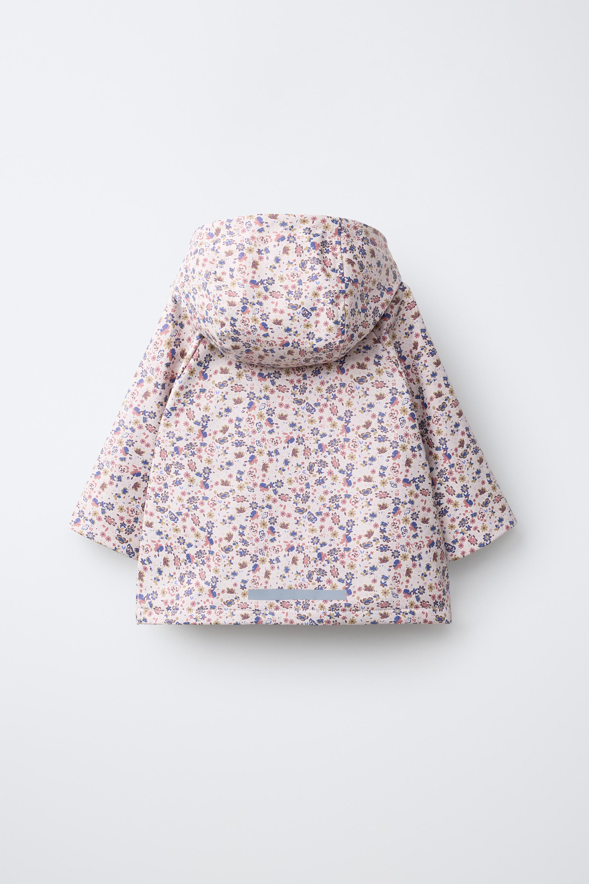 WATER-RESISTANT FLORAL RUBBERIZED RAINCOAT — Pink