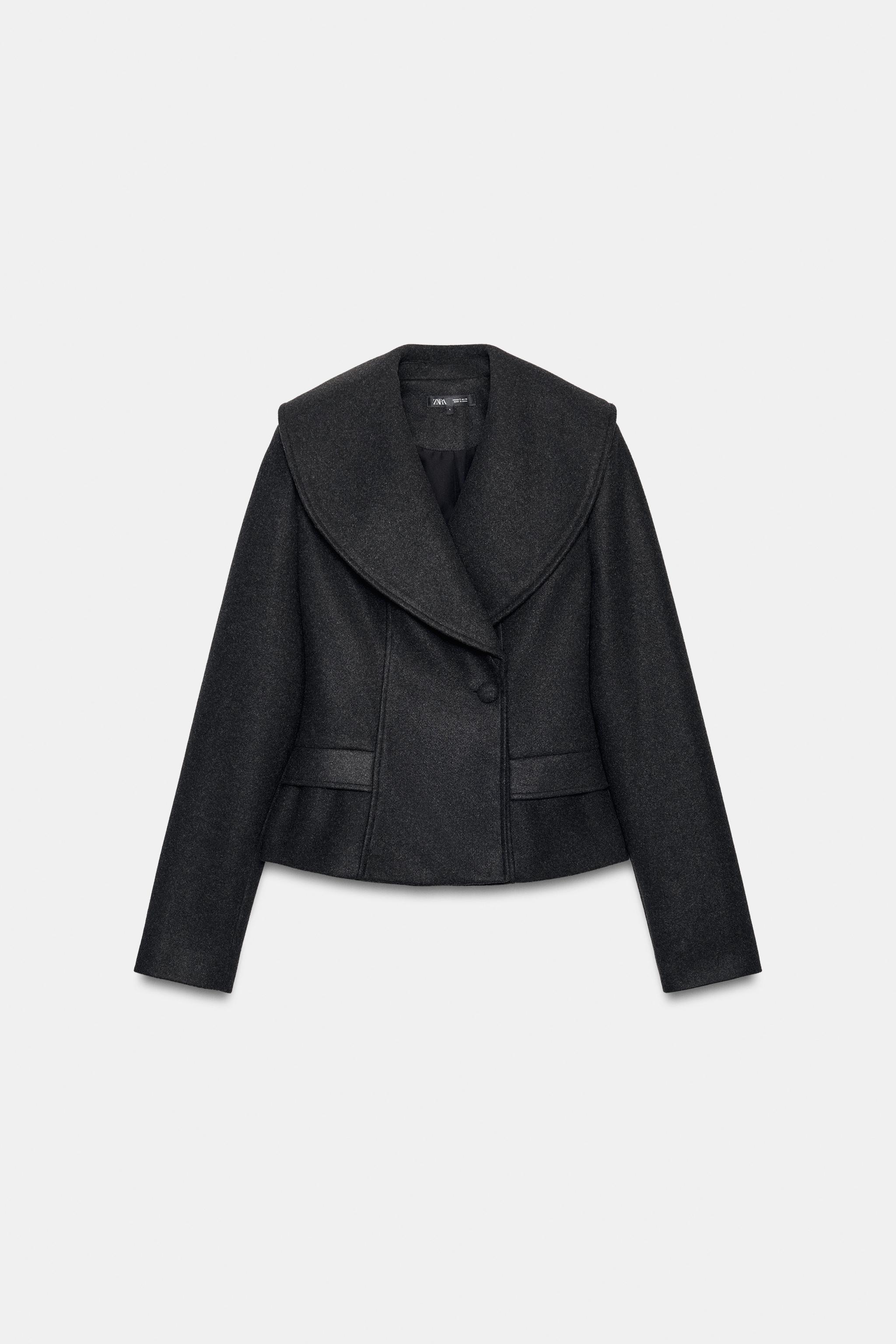 FITTED JACKET WITH MAXI LAPELS