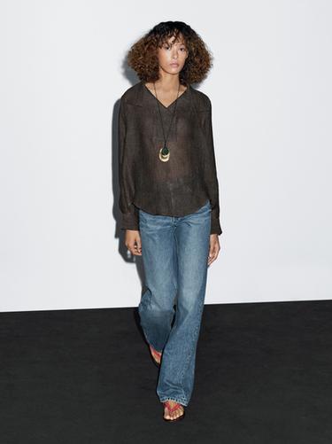 Blouse avec plastron 100 % lin - Marron de Zara