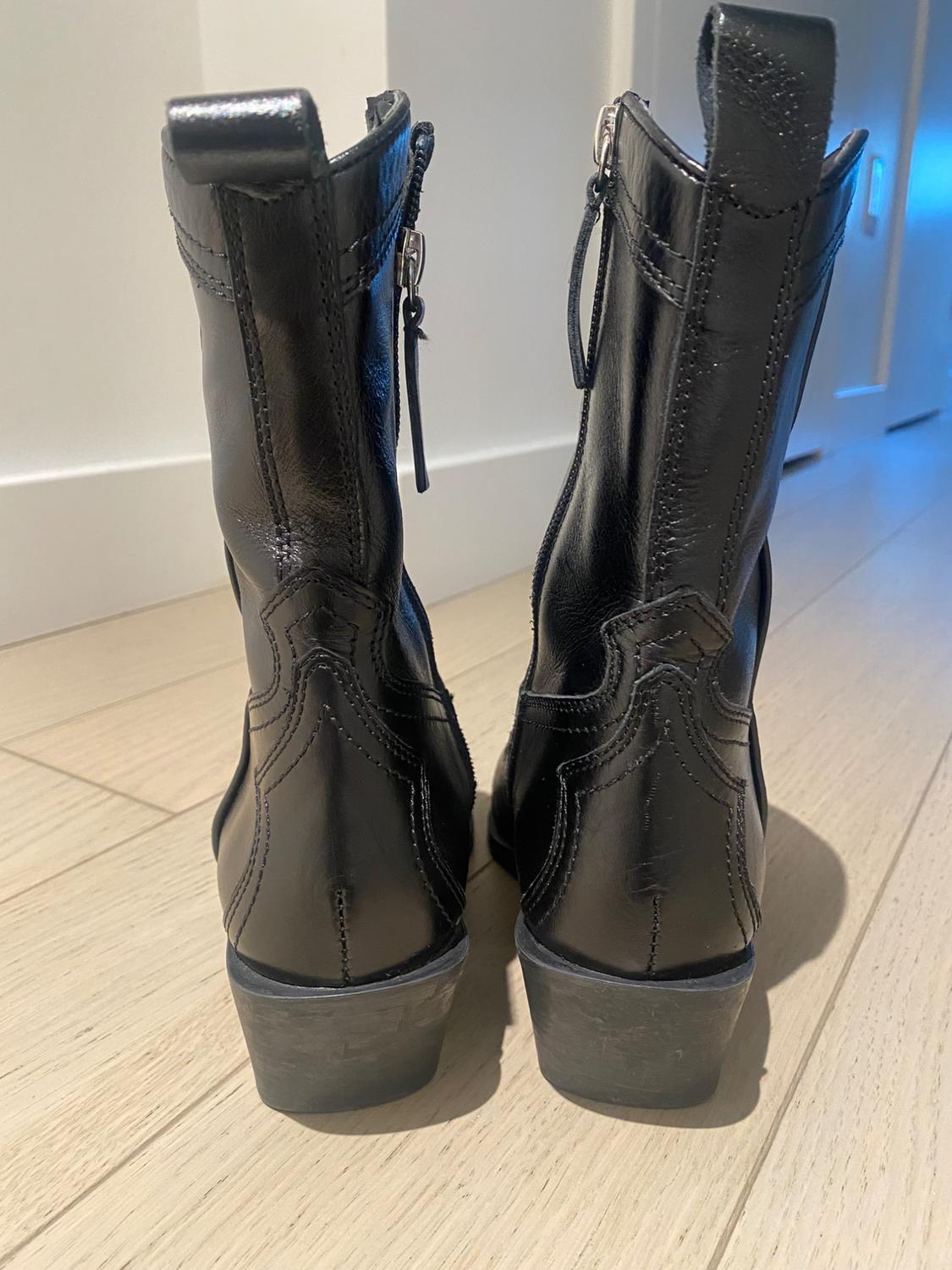 HEELED COWBOY ANKLE BOOTS WITH PIECES - Image 2