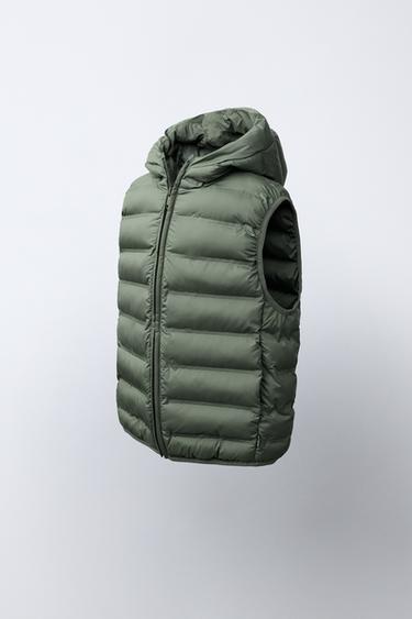 ULTRALIGHT WATER-REPELLENT HOODED GILET - Khaki by Zara