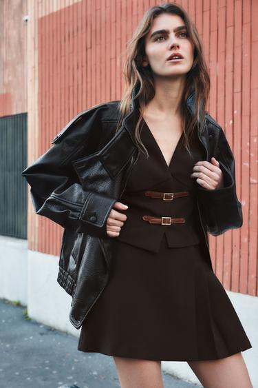 TOP TRABILLAS - Marrón de Zara