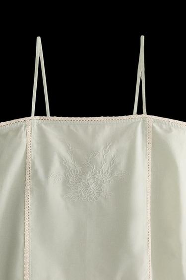 Imagen de producto - Verde claro de Zara