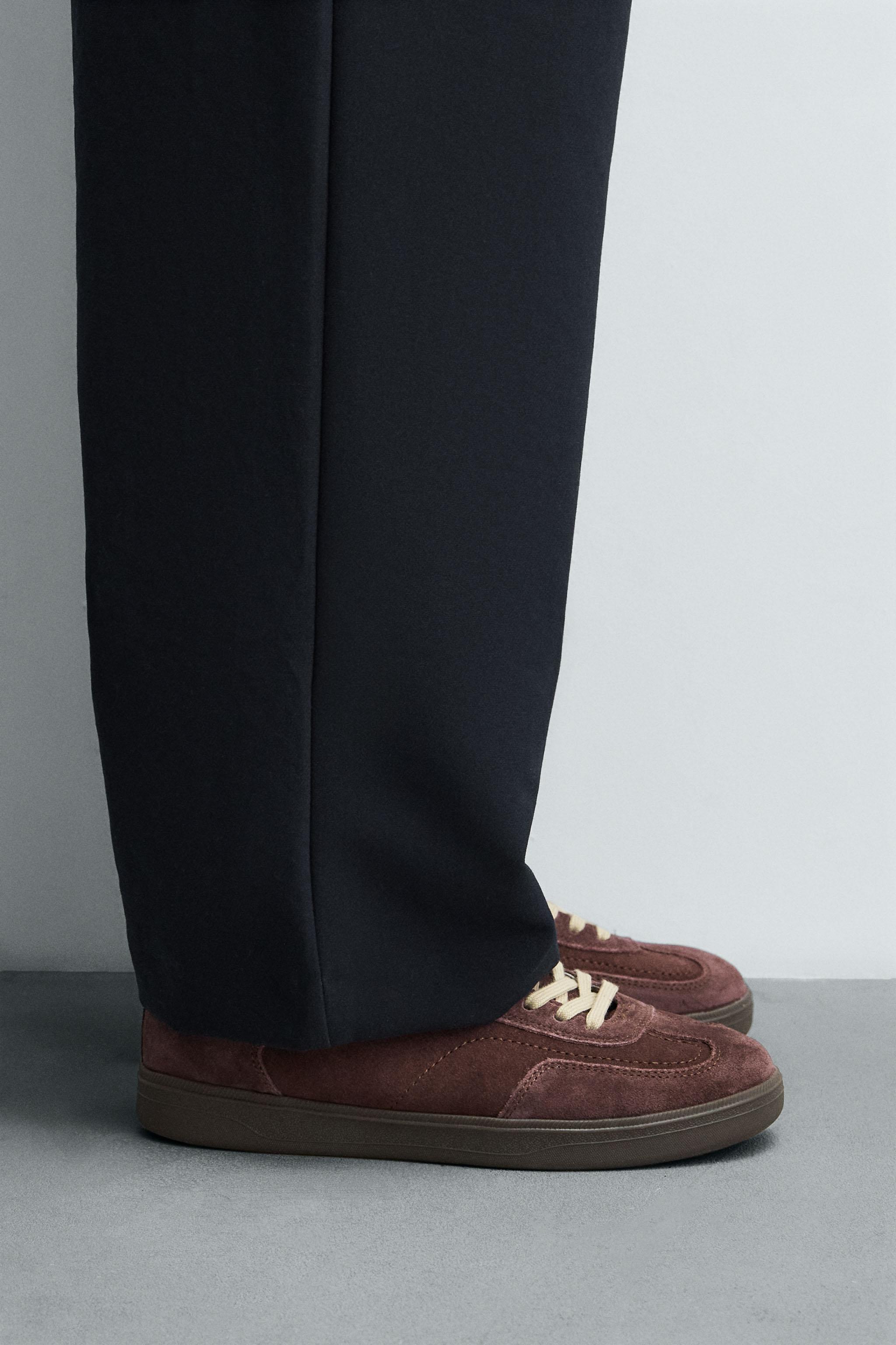 CONTRAST SOLE LEATHER SNEAKERS