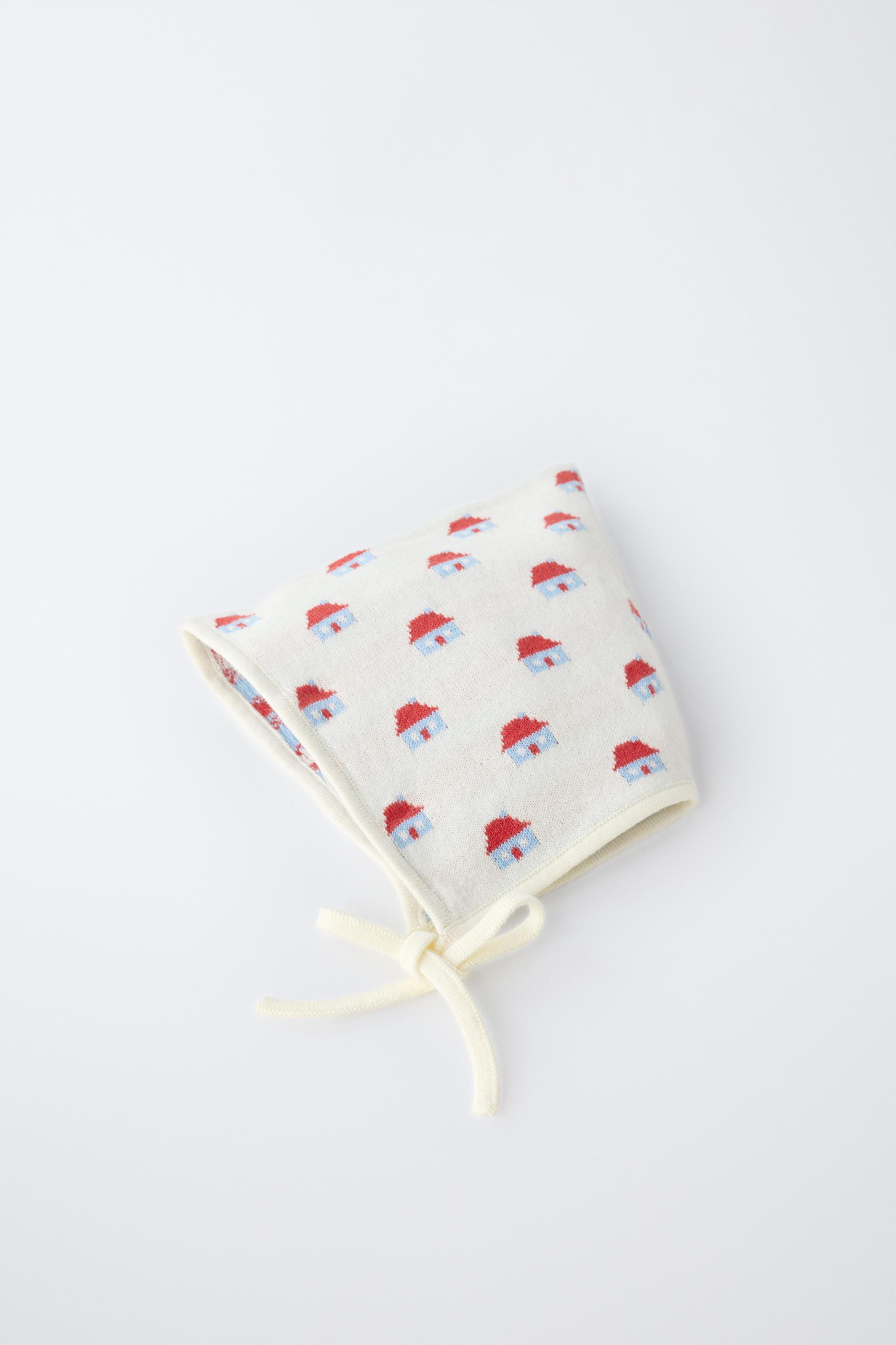 HOUSE JACQUARD KNIT BONNET — Ecru
