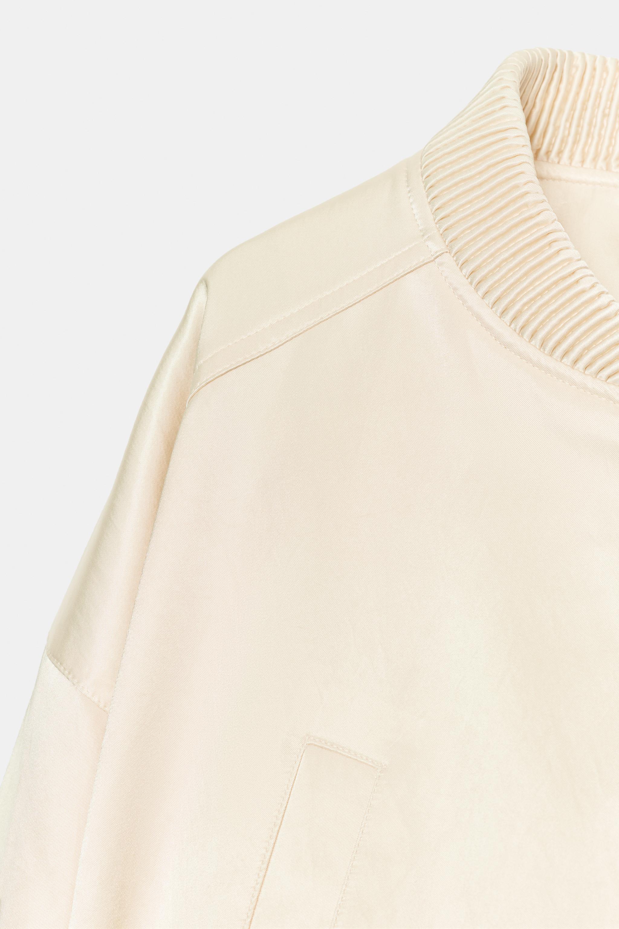 Женские куртки Zara CROPPED SATIN BOMBER JACKET — фото 4