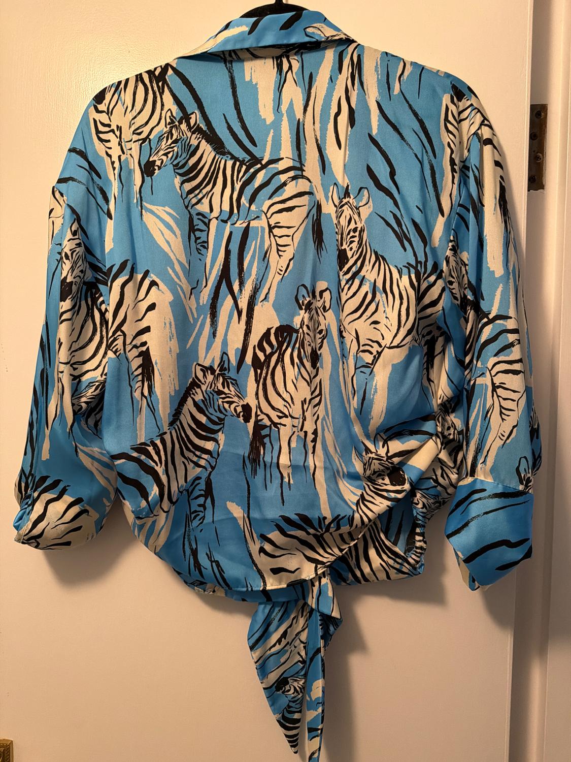 PRINTED SHIRT WITH BOW - Image 3
