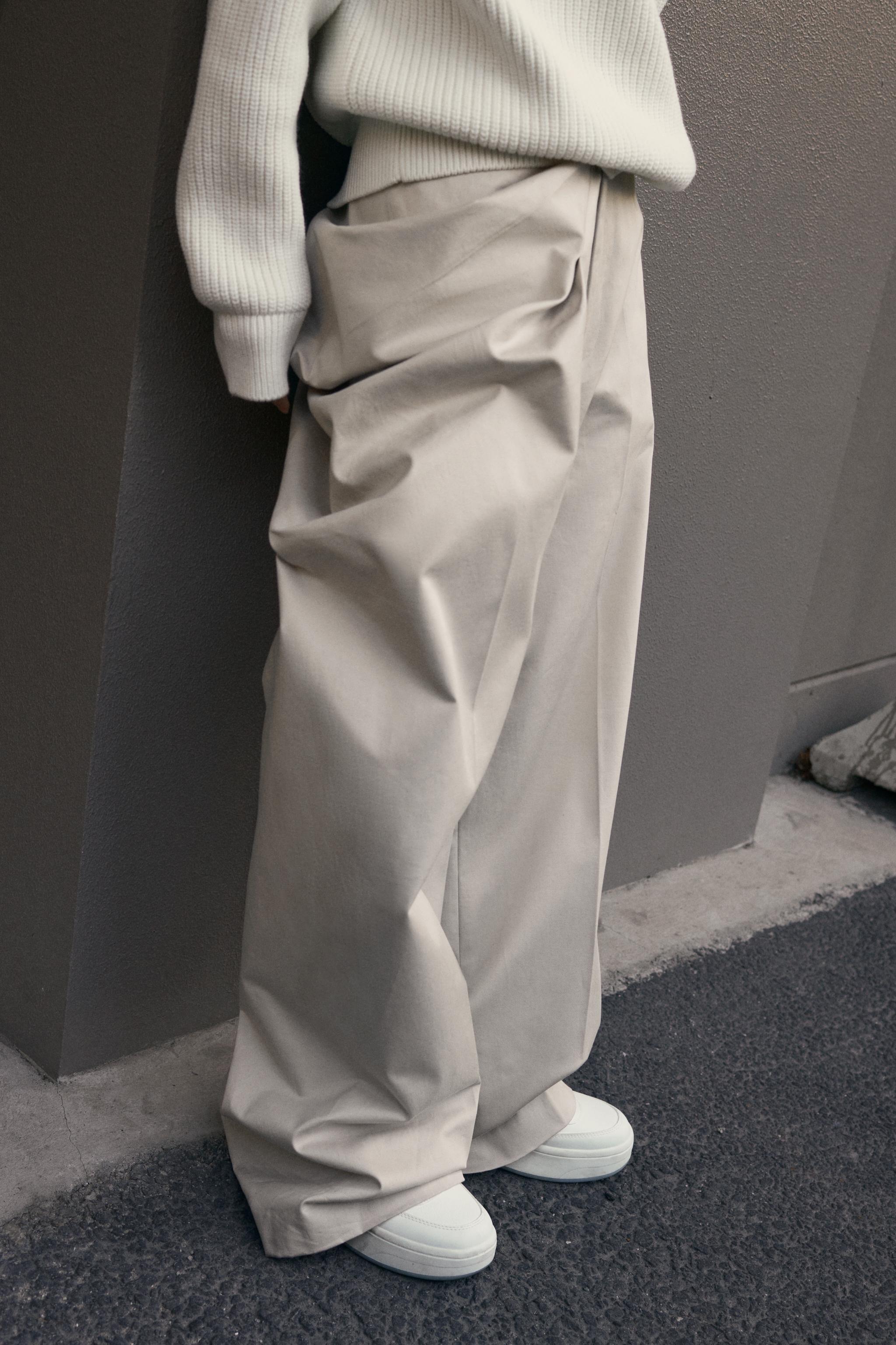 【ZARA】ZW COLLECTION プリーツ パンツ | 2370/378/714 ZARA】ZW COLLECTION プリーツ パンツ | 2370/378/714 (ZARA