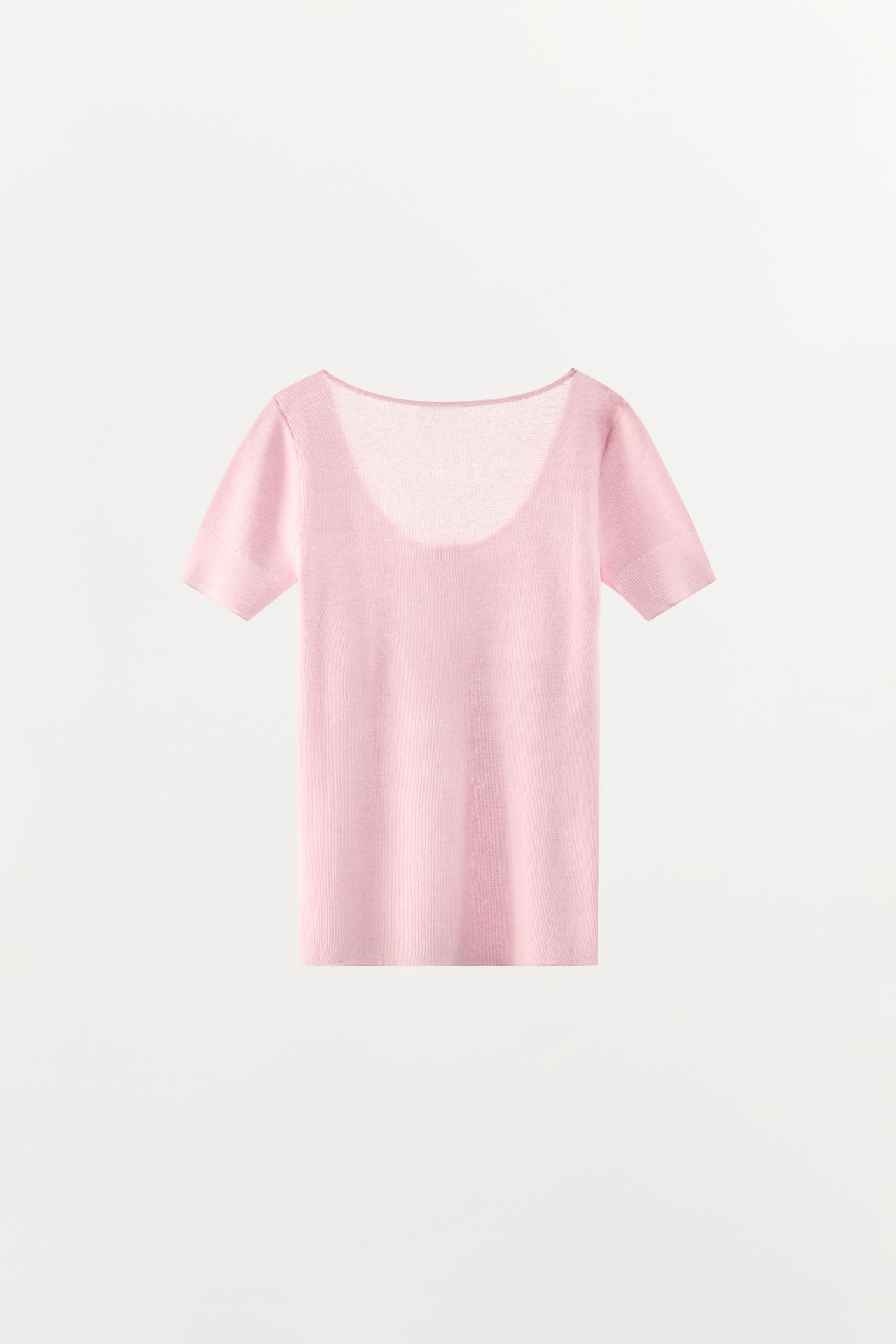 BUTTON-FRONT KNIT TOP