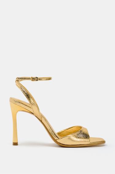 CRACKLED EFFECT HEELED SANDALS - Gold by Zara